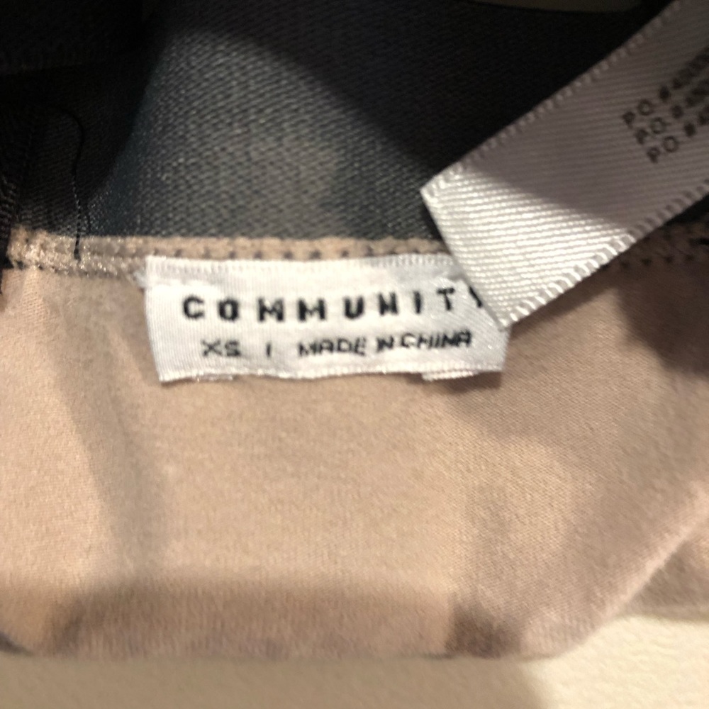 Community RASA BRA TOP Aritzia black gray sports - Picture 3 of 8